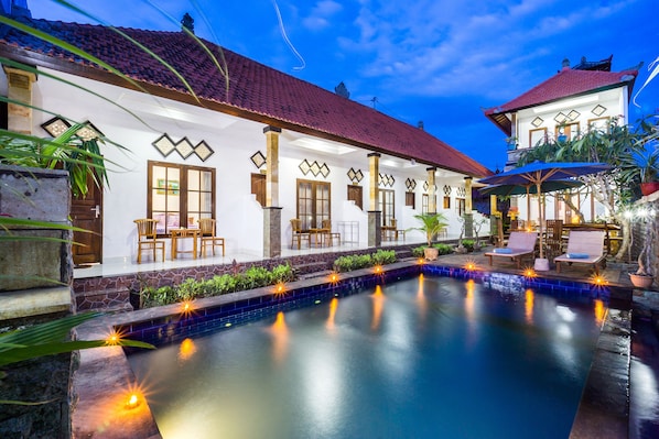 Front of property – evening/night