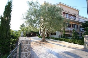 Exterior - Apartment Vrban desni (Silo - island Krk)