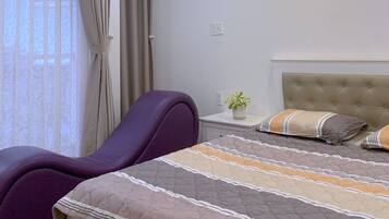 Deluxe Double Room, Balcony | Desk, laptop workspace, blackout curtains, iron/ironing board