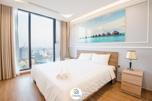 Business Apartment | Premium bedding, down comforters, in-room safe, individually decorated - TCOO Luxury Apartment (Hanoi)