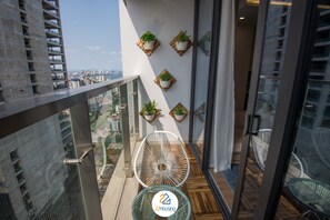 Signature Apartment | Balcony - TCOO Luxury Apartment (Hanoi)