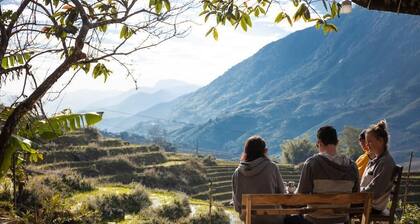 Hmong Sister House - Hostel