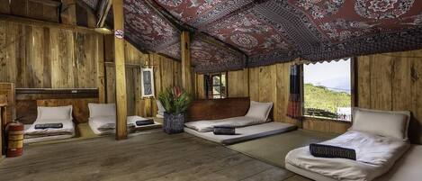 Dortoir Partagé Économique, dortoir mixte (Bed in 10-Bed)