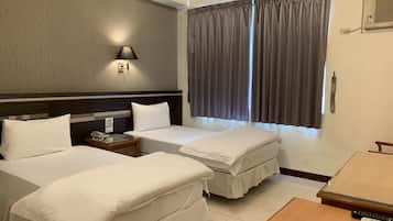 Twin Room | Blackout drapes, free WiFi, bed sheets