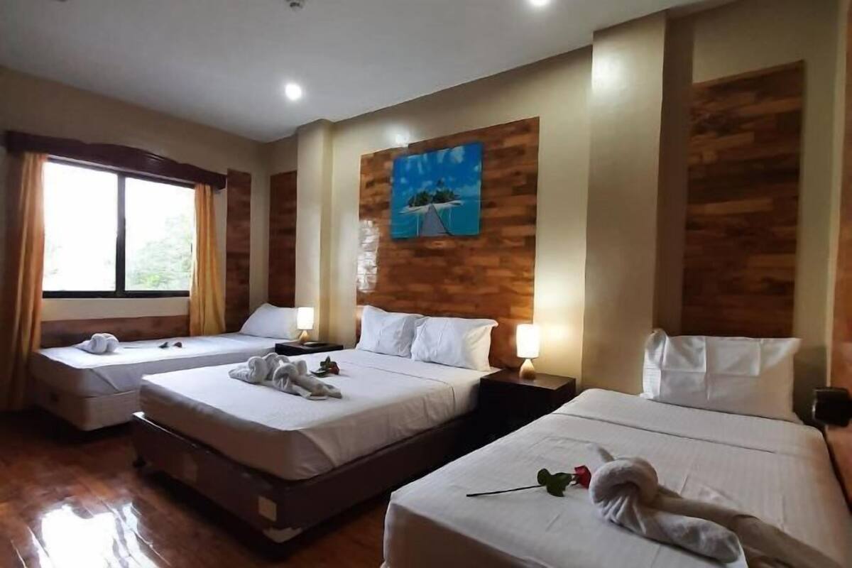 WiFi (free), individually furnished, bed sheets