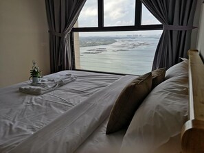 Iron/ironing board - Picturesque View Suites (Johor Bahru)