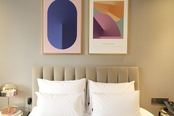 Suite | Biancheria da letto di alta qualità, cassaforte in camera