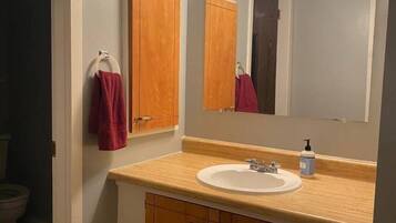 Estudi en suite estàndard | Lavabo