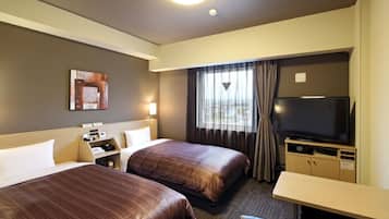 Desk, free WiFi, bed sheets