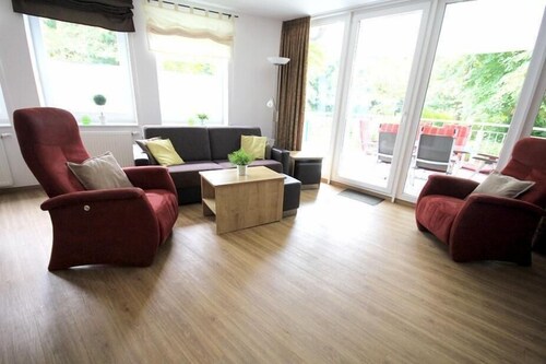 Ferienwohnung 304, Hohe Lith: Strandnah, mit Eigenem Strandkorb am Meer!