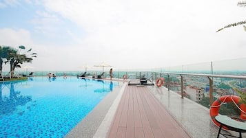 Indoor pool, outdoor pool
