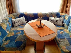 Hus (Eleganter Wohnwagen in Grömitz, 350m) | Exteriör