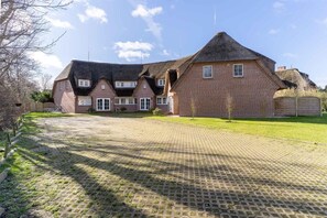 House (Lieblingsplatz) | Exterior