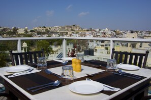 Terrace/patio - Hotel Shambhu Villas (Udaipur)