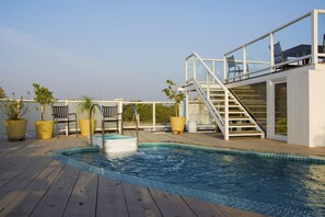 Outdoor pool - Hotel Shambhu Villas (Udaipur)