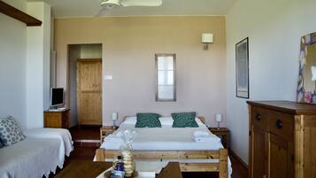 1 camera, Wi-Fi gratuito, lenzuola