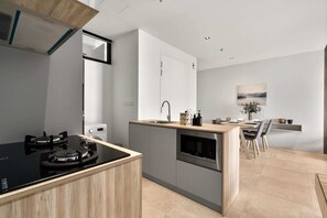 Private kitchen - Lumi Tropicana by Plush (Petaling Jaya)