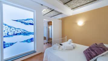 2 bedrooms, iron/ironing board, travel crib, free WiFi