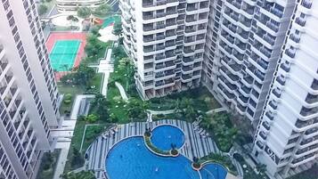 Family Suite, 2 Bedrooms | Pemandangan dari bilik
