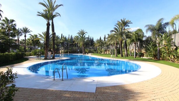 Unclassified image, 1 of 24, button - Medina Banus - Exquisite 2BR Apartment by Rafleys Near Puerto Banus, A/, Wifi (Marbella)
