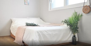 Individually decorated, individually furnished, free WiFi - Fave Hello World Studio (Seoul)
