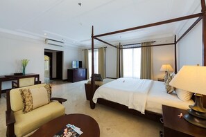 Suite | Minibar, in-room safe, desk, laptop workspace - Be Villais (Tabanan)