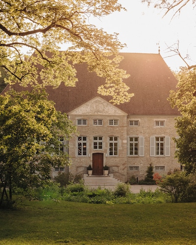 Domaine de Dolomieu, BW Premier Collection