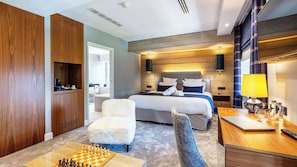 Premium Room, 1 King Bed, Non Smoking