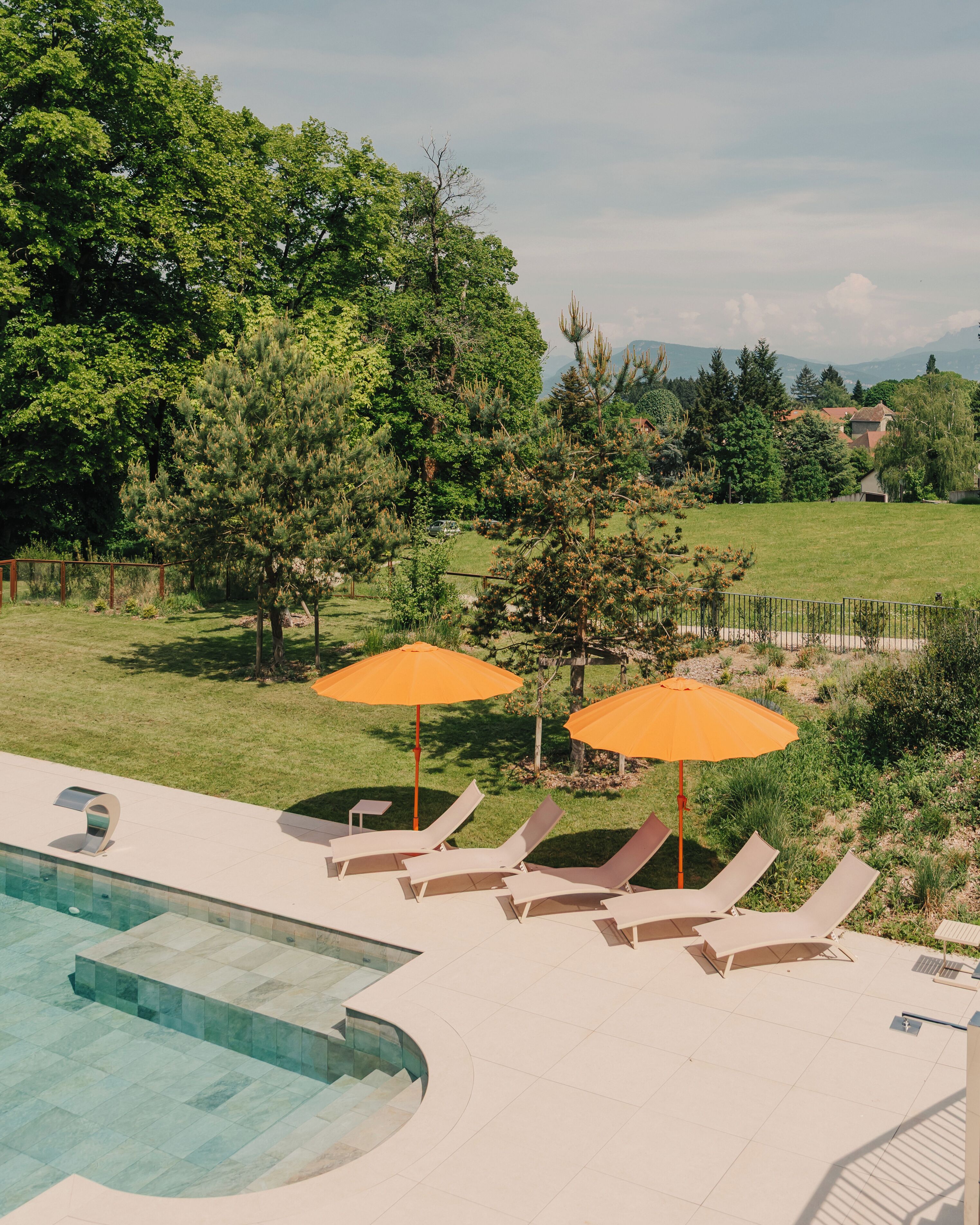 Indoor pool, seasonal outdoor pool