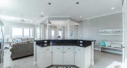 Hakusanat edessä. 5 makuuhuoneen uima-allas !!!!