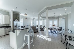 Interior - Beachy Keen | Gulf Front, pool, great views (Dauphin Island)
