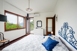 Exclusive Villa, 6 Bedrooms, Sea View