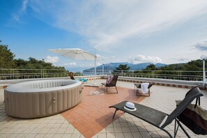Pool - Villa Louise (Sorrento)
