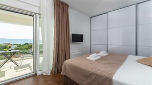 3 habitaciones, tabla de planchar con plancha y wifi gratis 