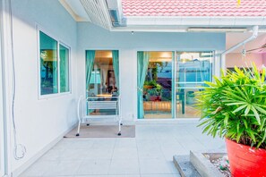 Exterior - Suk Sabai Tropical Pool Villa (Pattaya)
