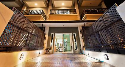 Premium Jacuzzi Townhome