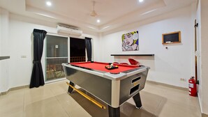 Unclassified image, 5 of 17, button - Premium Jacuzzi Townhome (Chonburi)
