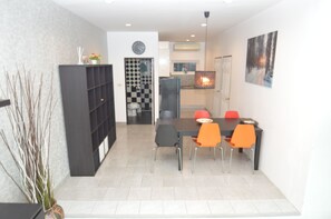 ดีลักซ์วิลล่า | บริการอาหารในห้องพัก