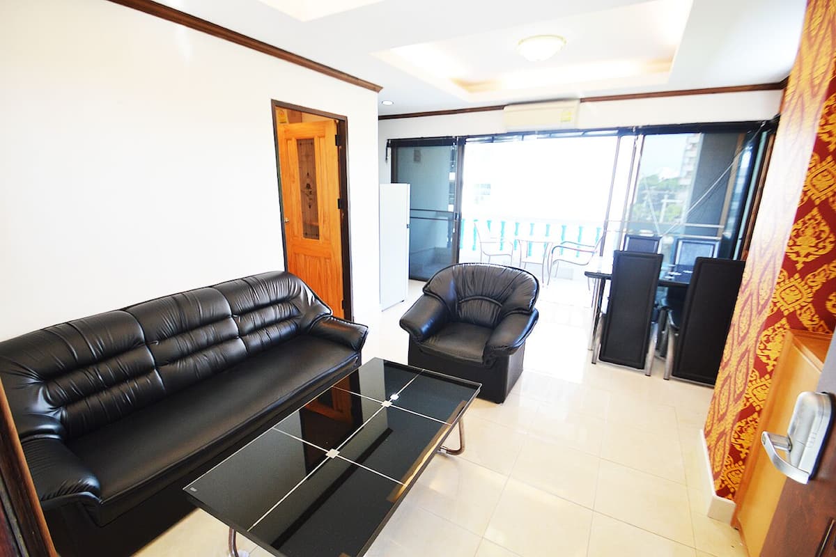 1-Bedroom Condo | 2 bedrooms, free WiFi, bed sheets
