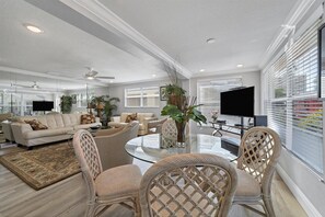 Imagen sin descripción, 5 de 19, botón