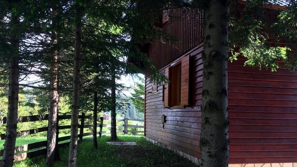 Garden - Holiday Home Bella (Razvršje)