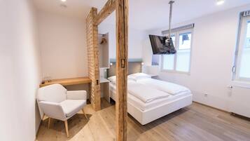 Classic-Doppelzimmer | Minibar, individuell dekoriert, individuell eingerichtet