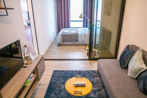 Comfort-huoneisto, 1 makuuhuone | Olohuone | LED-televisio