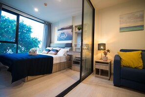 Apartemen Comfort, 1 kamar tidur | 1 kamar tidur, tirai kedap cahaya, Wi-Fi gratis, dan seprai linen