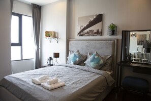 1 bedroom, desk, blackout curtains, free WiFi - Community Apartment - bkbhce49 (Bangkok)