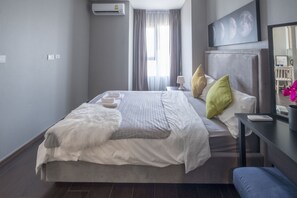 1 bedroom, desk, blackout curtains, free WiFi - Community Apartment - bkce37 (Bangkok)