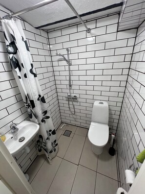 Shared bathroom - Billund BnB (Billund)