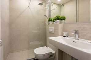Hair dryer, towels