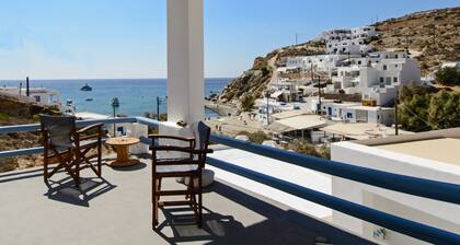 Perigiali Rooms & Apartments Folegandros