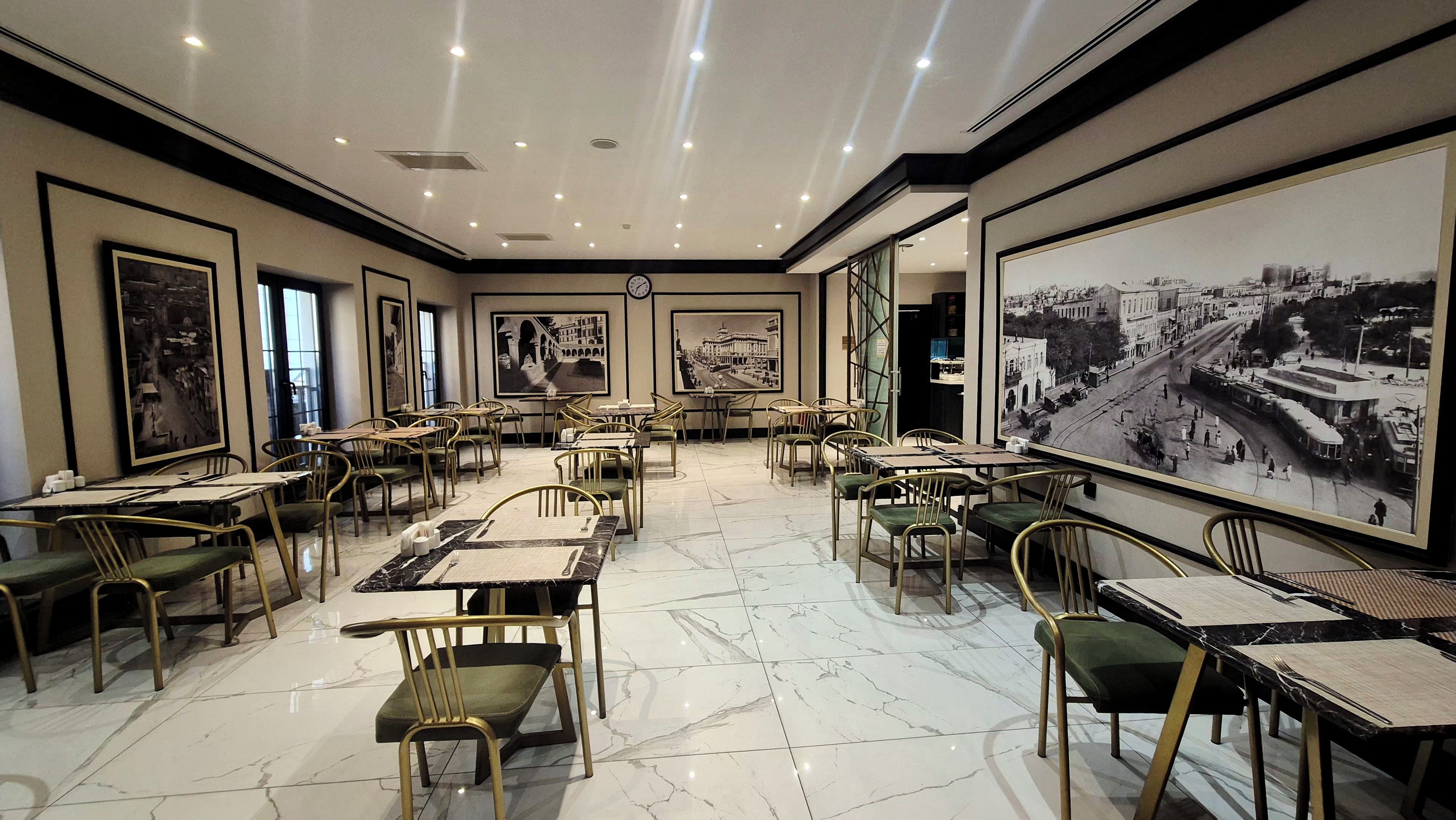 Breakfast area